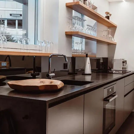 Alpine Loft Martini Lägenhet *